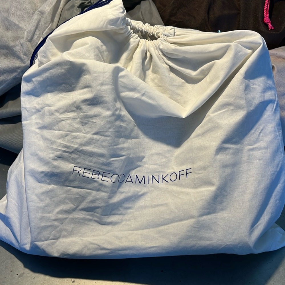 Rebecca Minkoff Darren Tote Black - Picture 4 of 16